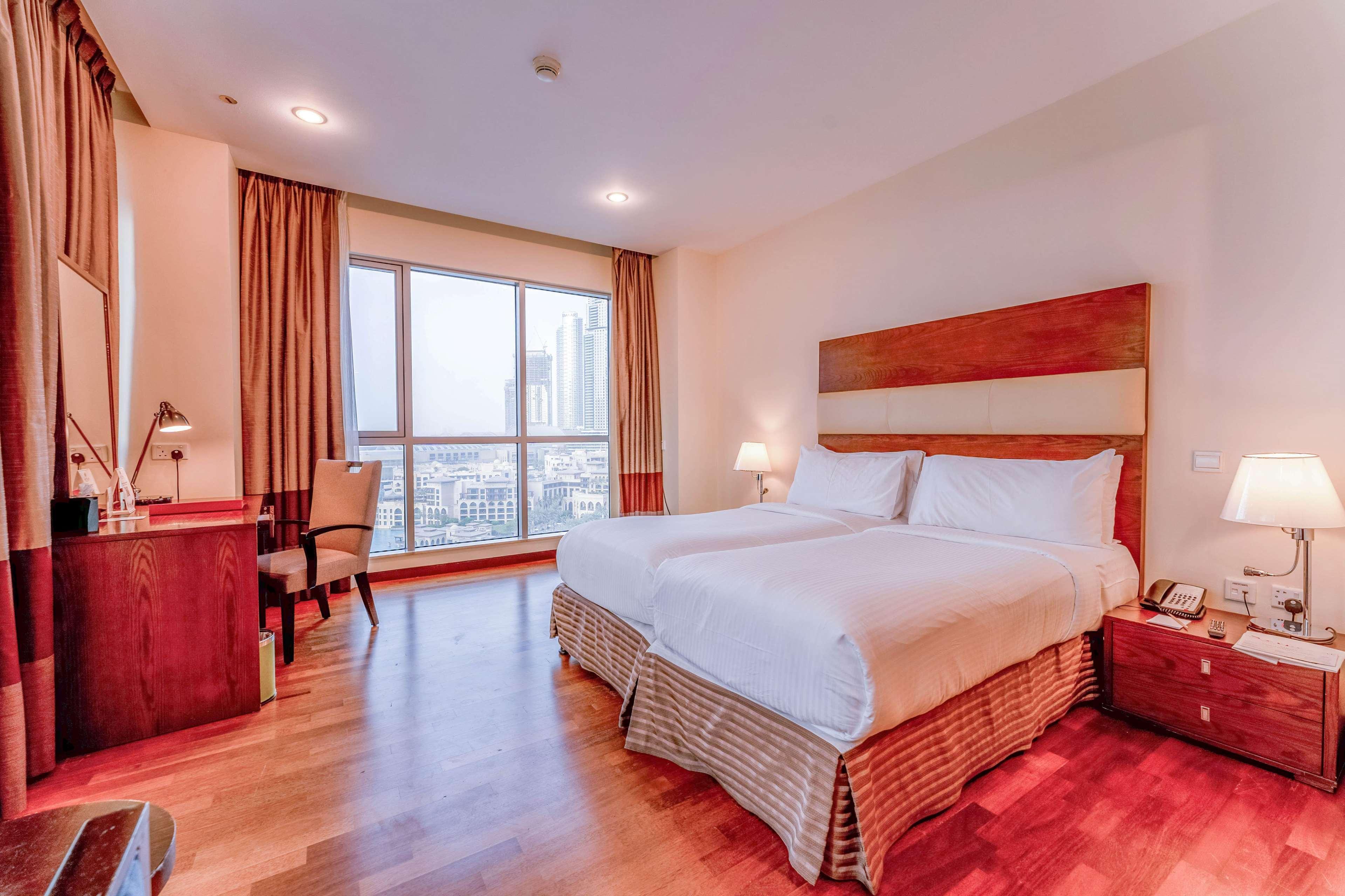 Ramada Downtown Dubai Aparthotel Ngoại thất bức ảnh